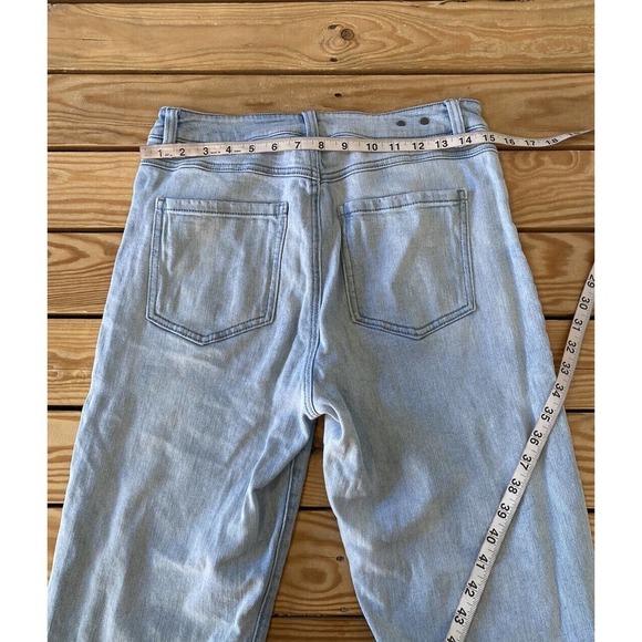 Cabi Higher Straight Leg Jeans Size 4 Women’s Light Blue - Picture 8 of 11